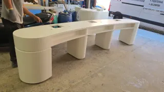 Carpintero de madera y aluminio