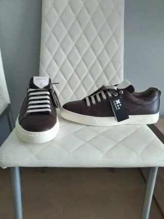 Zapatillas de piel HARGREAVES hombre marrones