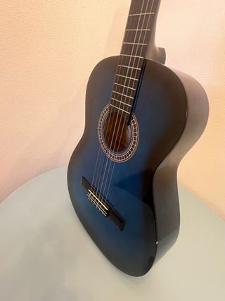 Guitarra Clásica Azul
