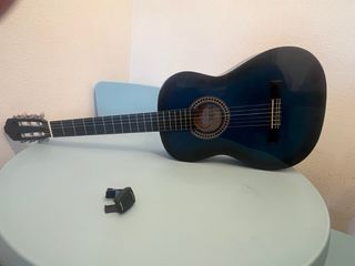 Guitarra Clásica Azul