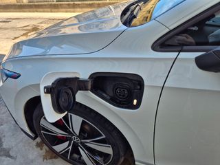 Volkswagen Golf 8 GTE 1.4TSI 245CV