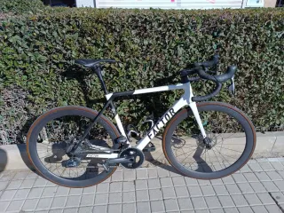 Bicicleta de carretera Factor O2. Talla 54.