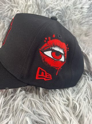 Gorra New Era NY Yankees 9Forty Negra Roja