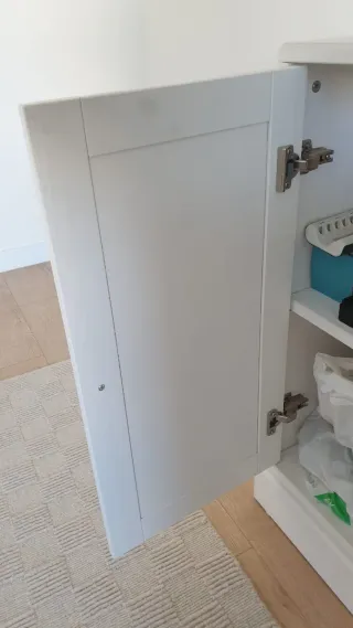 Guardaroba bianco Ikea Havsta