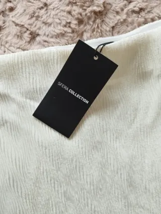 Falda Sfera nueva con etiquetas