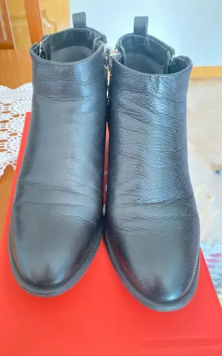 Botines Kenneth Cole Negros