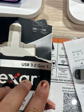 Lexar JumpDrive D400 128GB USB 3.2 Gen 1