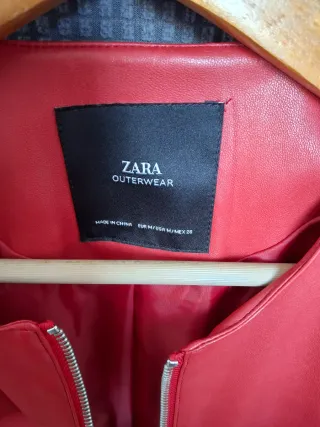 Chaqueta Zara Roja Talla M