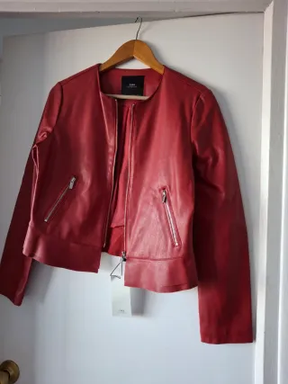 Chaqueta Zara Roja Talla M