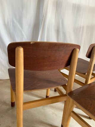 Cuatro sillas danesas K&Sonners