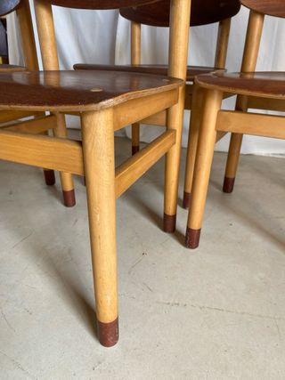 Cuatro sillas danesas K&Sonners