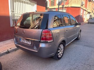 Opel Zafira 2009