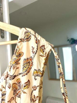 Mono Mango estampado asimétrico