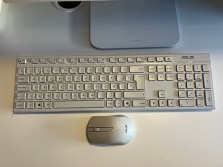 Ordenador ASUS blanco PRECIO NEGOCIABLE