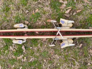 Esquís Atomic ARC Competition.