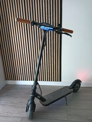 Patinete Eléctrico Negro