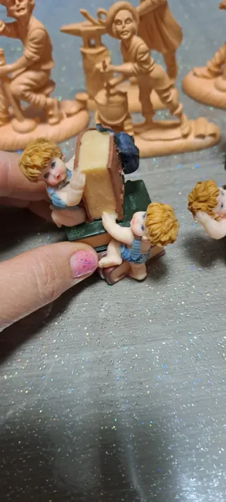 Statuine in terracotta