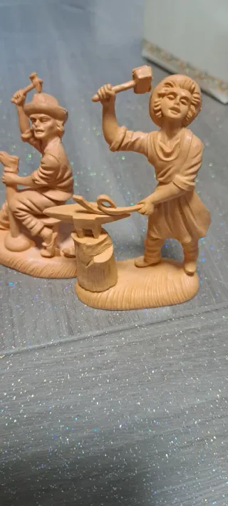 Statuine in terracotta