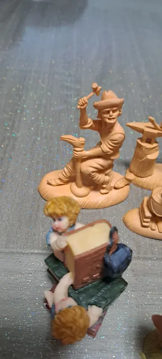 Statuine in terracotta