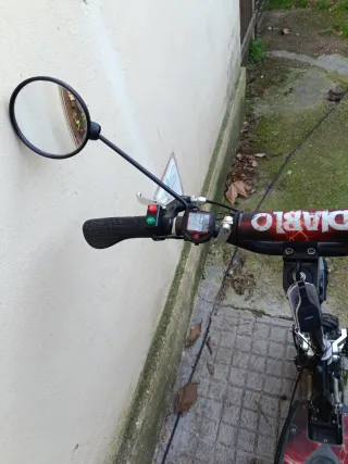 Patinete eléctrico con asiento