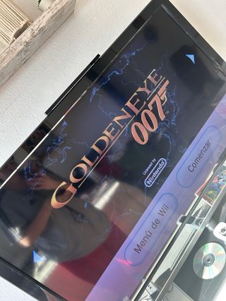 Goldeneye 007 Wii + Grip Negro