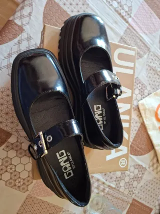 Zapatos Ulanka negros plataforma Mary Jane