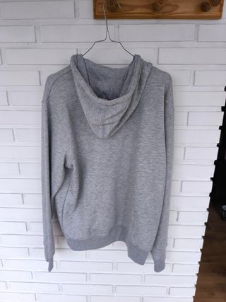 Sudadera con capucha New Balance Gris