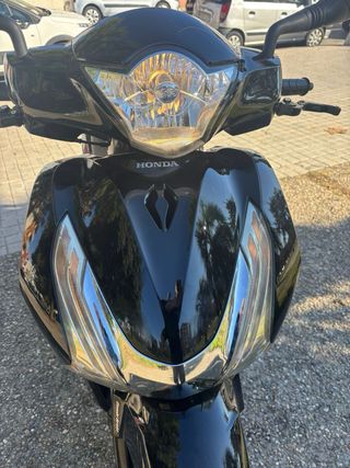 Honda SH 125i 2013 Negra