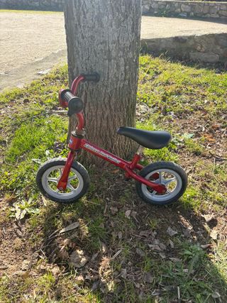 Bicicleta infantil Chicco roja