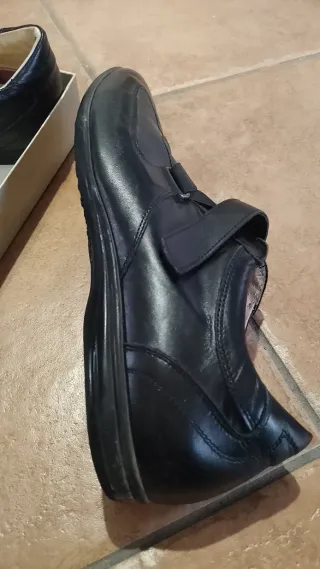 Scarpe uomo Bata nere