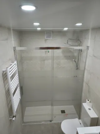 AMC ISTALACIONES Y REFORMAS