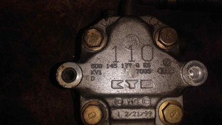 BOMBA DIRECCION VOLKSWAGEN PASSAT BERLINA (3C