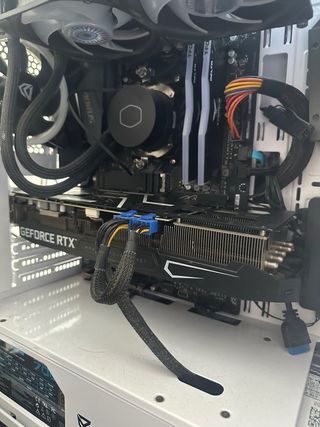 Combo Placa Base B550 AORUS y ryzen 5 5600x