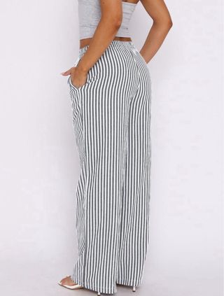 Pantalones de rayas verdes y blancos