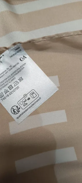 Pañuelo C&A Beige y Blanco