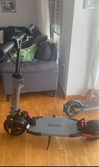 Patinete eléctrico AOKDA gris