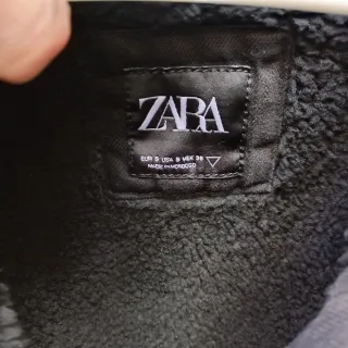Cazadora vaquera Zara borreguito negra