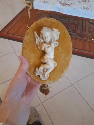 Quadro Angelo Antico Velluto Giallo