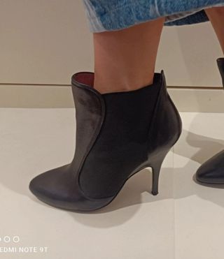Botines piel y elástico negros T 37
