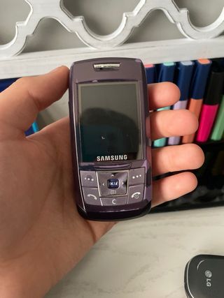 Vendo lotto telefoni anni 2000