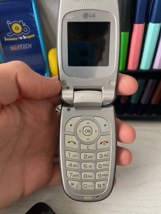 Vendo lotto telefoni anni 2000