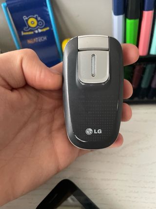 Vendo lotto telefoni anni 2000