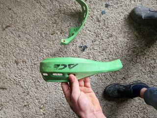 Paramanos moto de kawasaki o otro modelo