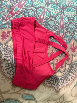 Top deportivo rosa M