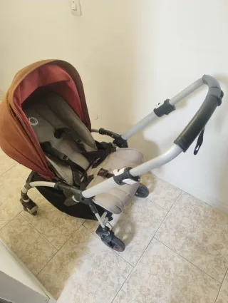 Bugaboo Bee 5 completa con capazo y accesorios