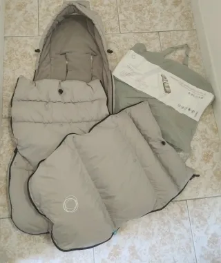 Bugaboo Bee 5 completa con capazo y accesorios