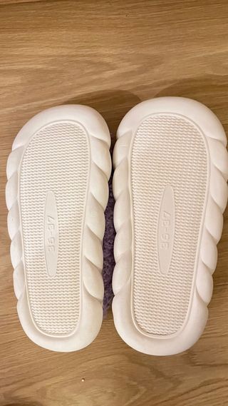 Zapatillas de casa ALE-HOP nuevas