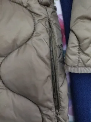 Cazadora larga acolchada verde Mango