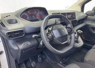 Peugeot Partner 2022 de 3 ASIENTOS