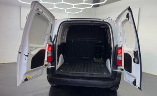 Peugeot Partner 2022 de 3 ASIENTOS